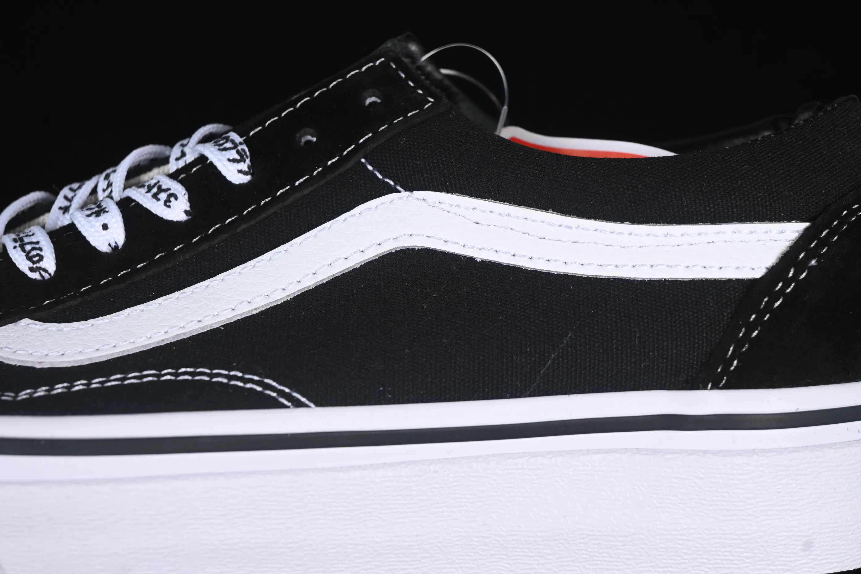 All categories Vans Vans series Vans Low Vans low-top Vans Premium Old Skool Vans official new VPS high-end branch line classic black and white low-top casual sneakers VN000ZD4Y28